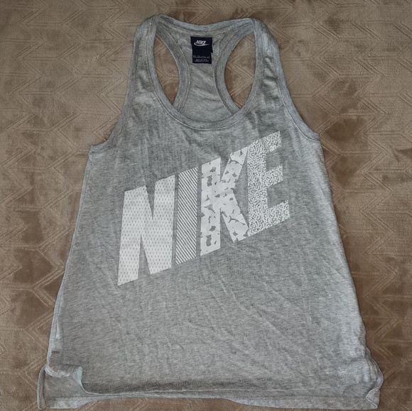 Nike logo tank top - Picture 1 of 1